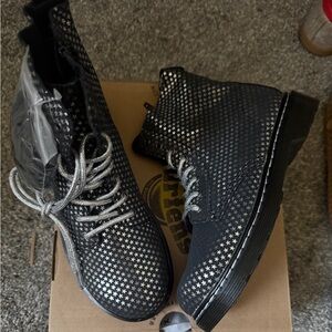 Star Patterned Black Dr. Martens girls size 3